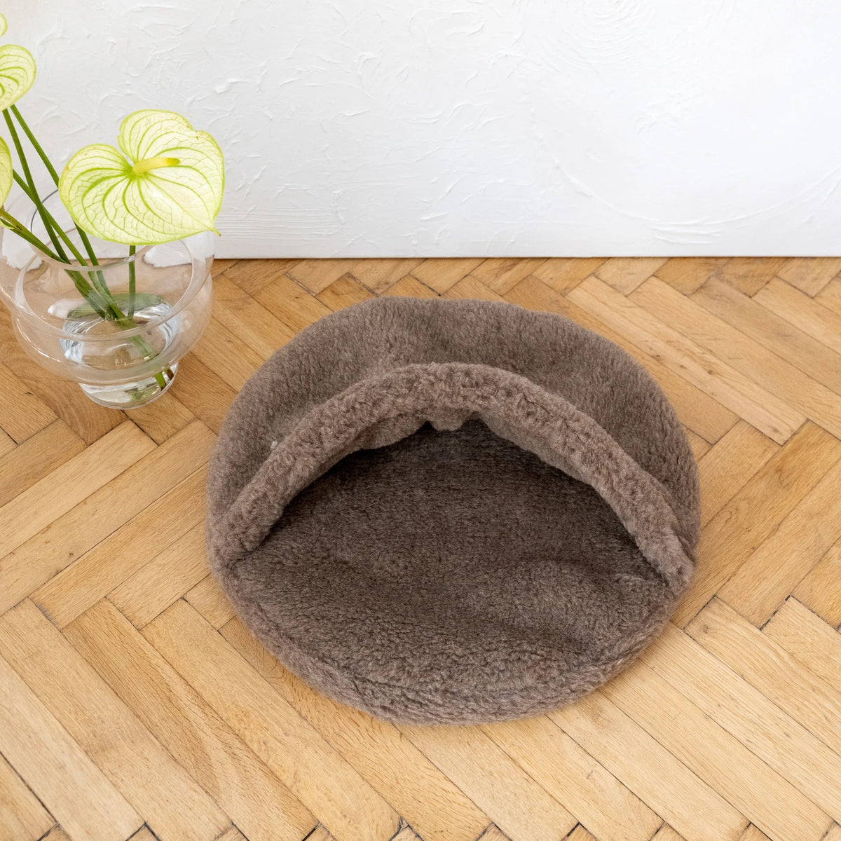 The Tatra Natural Wool Pet Cave Bed – Warm Beige